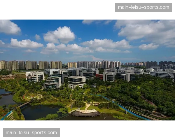 产业各方正从单一制播向生态共建演进，重构服务体系。